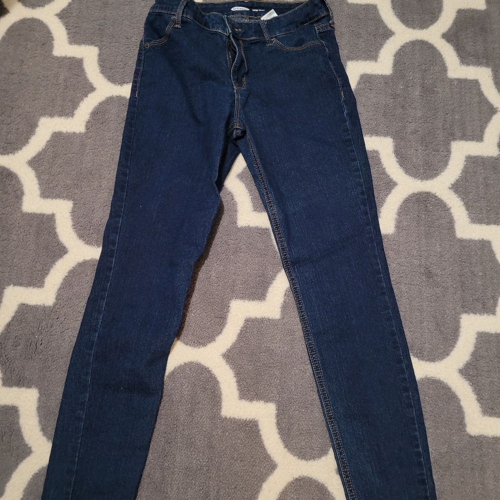 Old Navy - Picture 2 of 2